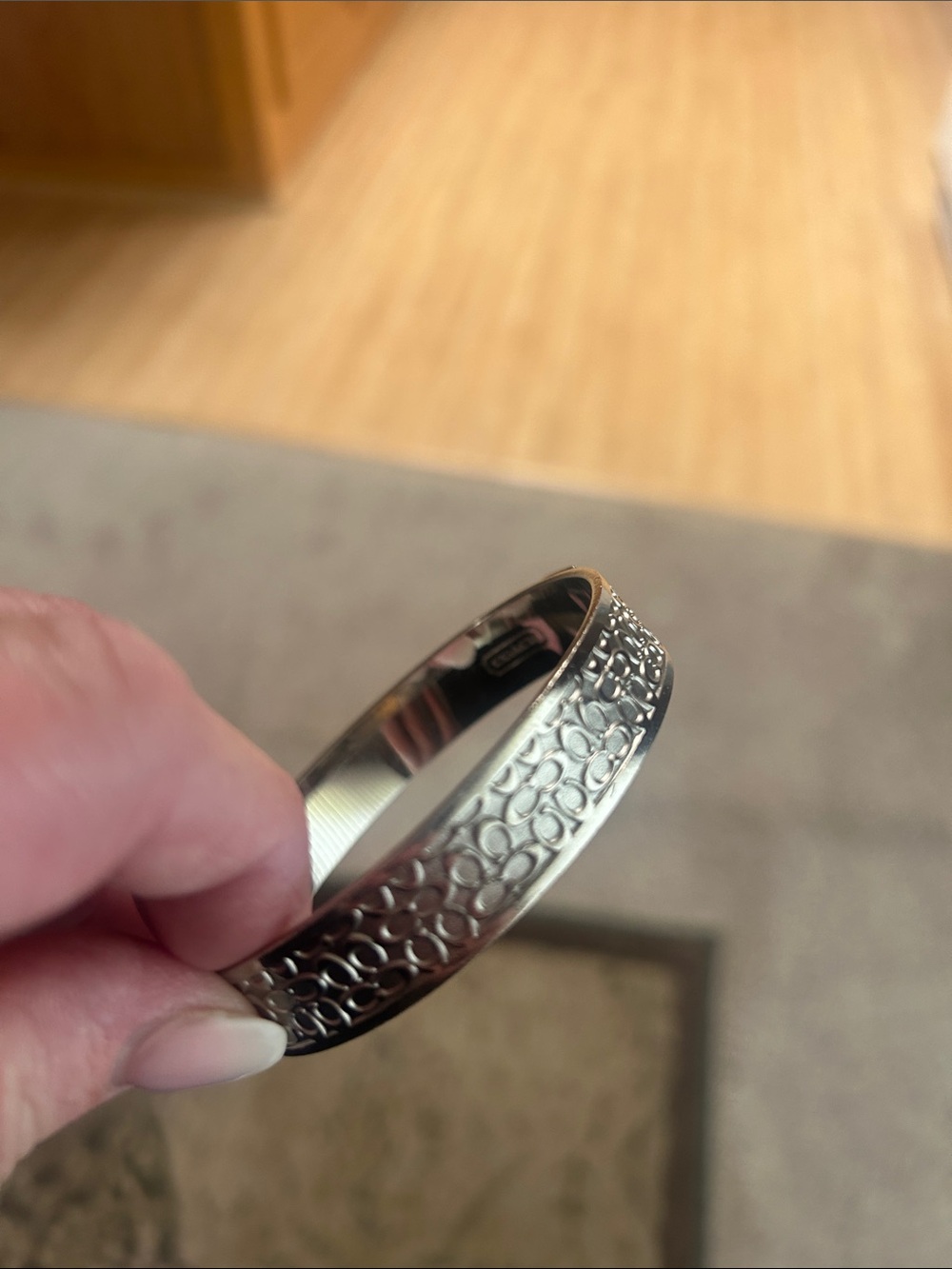 Coach Silver Logo-Embossed Bangle Braceletcia